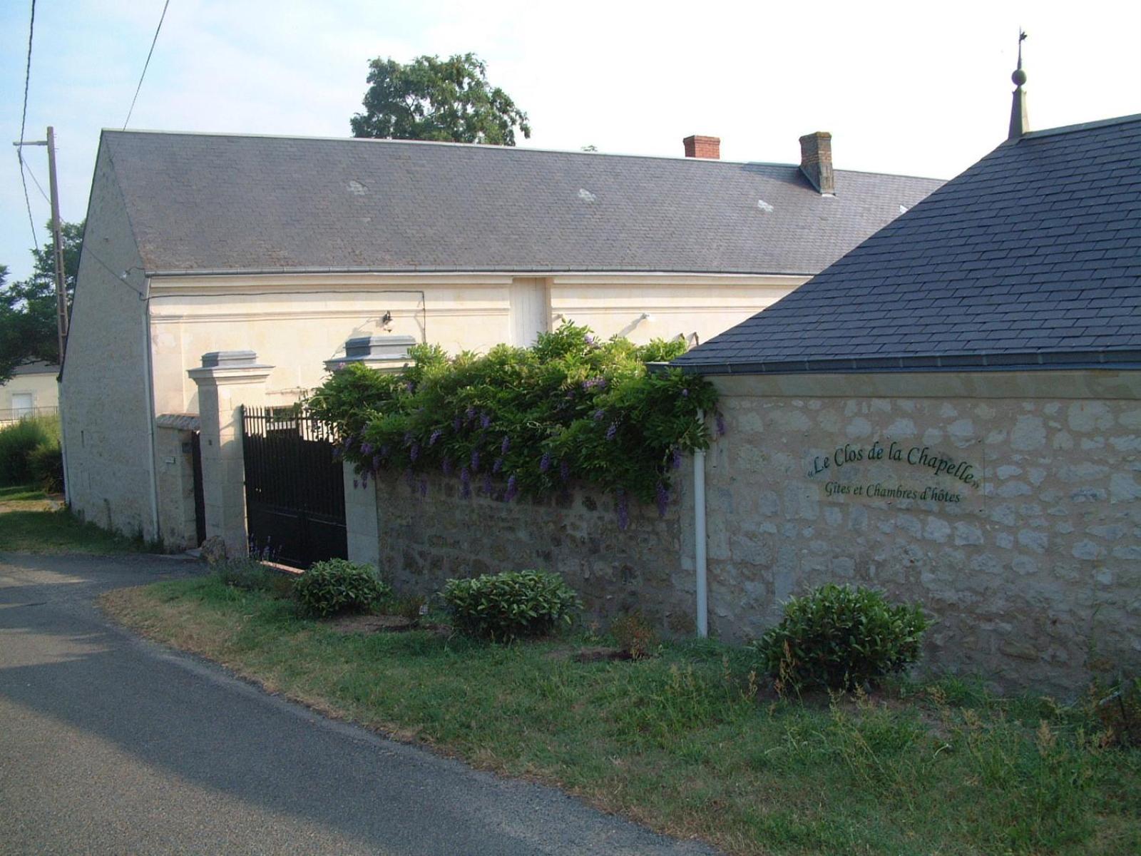 Le Clos De La Chapelle - Gite Les Glycines Екстериор снимка